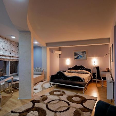 Hotel Kocibelli Pool & Spa Korce Exterior foto