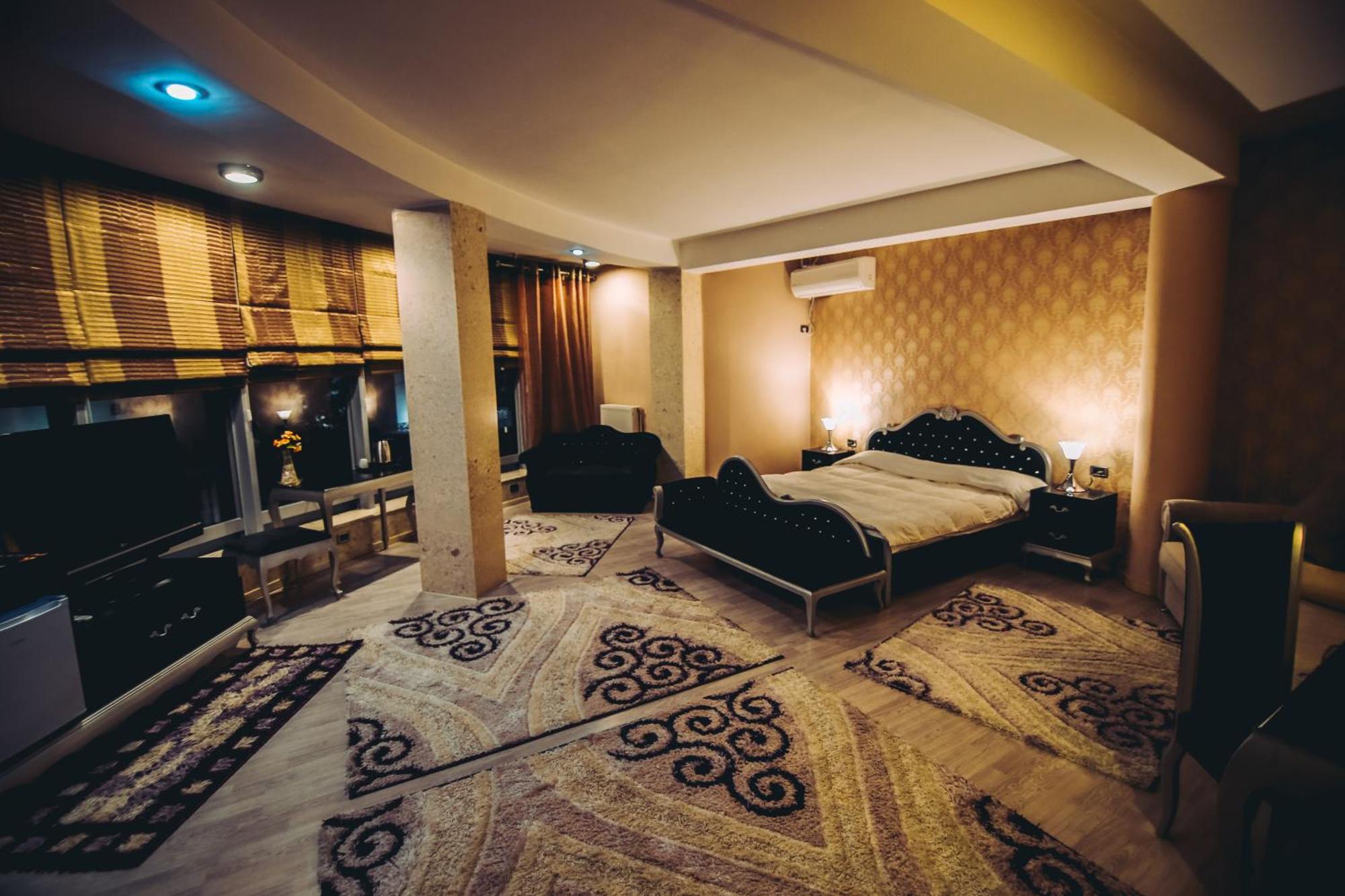 Hotel Kocibelli Pool & Spa Korce Exterior foto